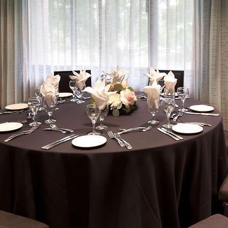 Doubletree By Hilton Hotel & Suites Houston By The Galleria Exterior foto