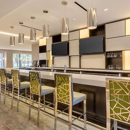 Doubletree By Hilton Hotel & Suites Houston By The Galleria Exterior foto